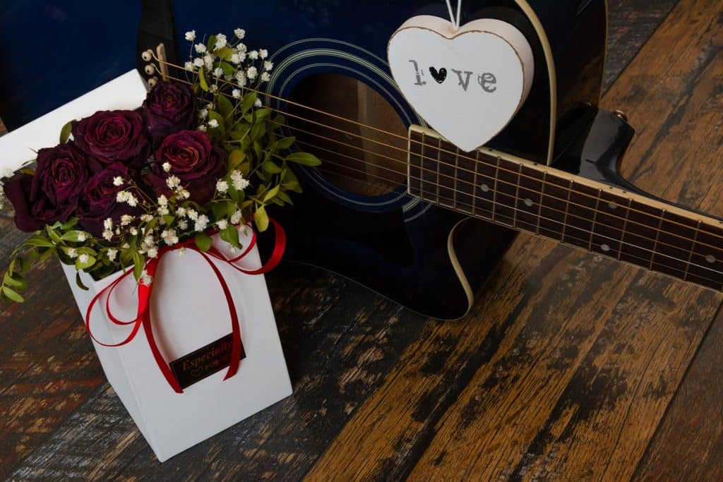 2 Year Anniversary Gifts for Your Wife: Music Gifts